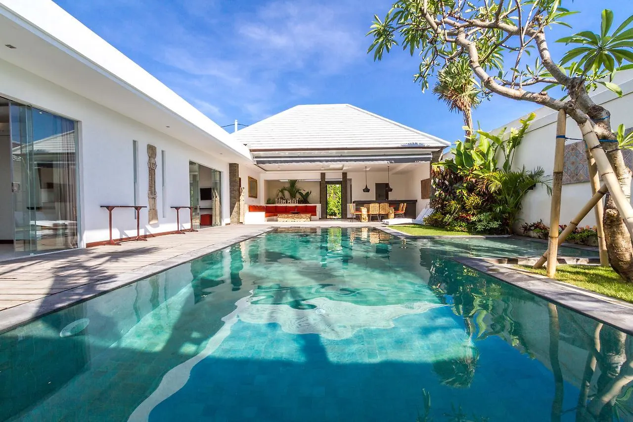 Villa Bima - 3 Bedroom Villa In Seminyak  Seminyak (Bali)