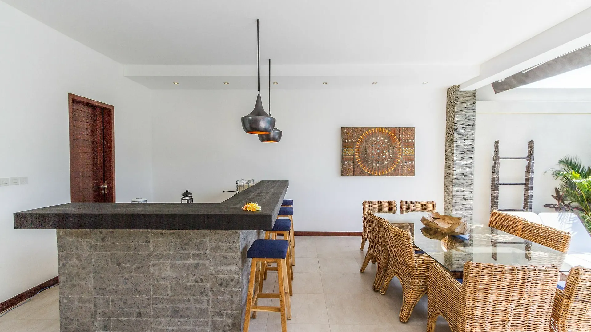 Villa Bima - 3 Bedroom Villa In Seminyak Indonesia